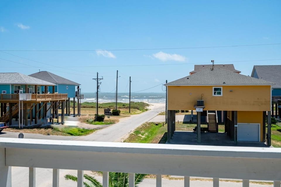Sunrise Paradise home House in Bolivar Peninsula