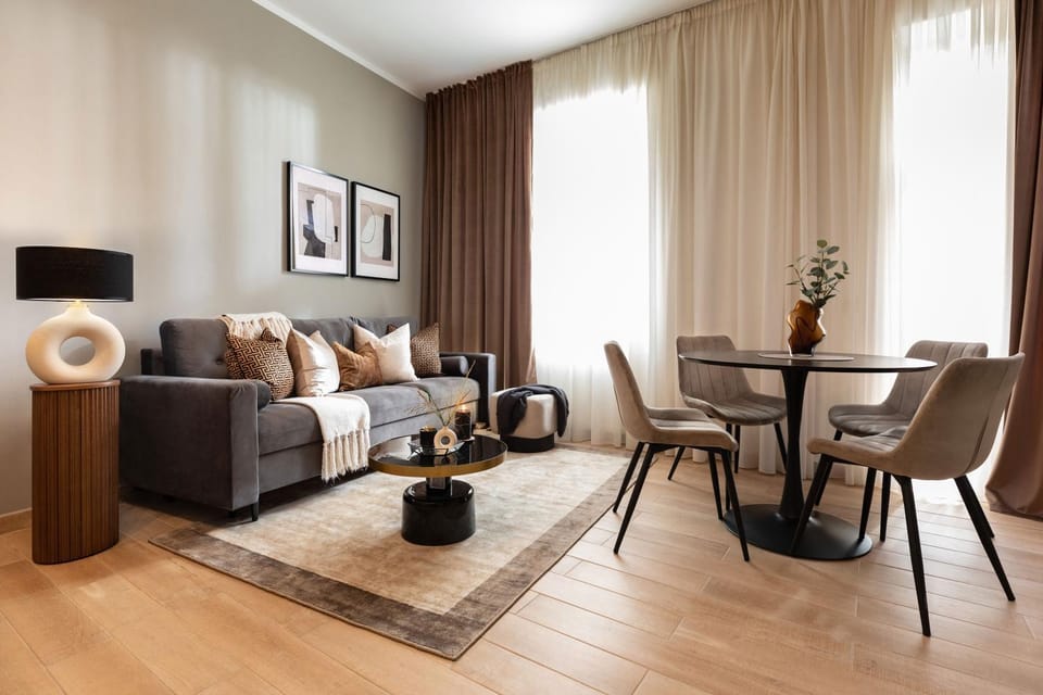 Living room, Seating area, Dining area