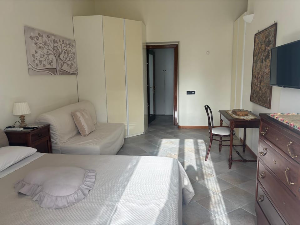 Smile in Toledo Vacation rental in Naples