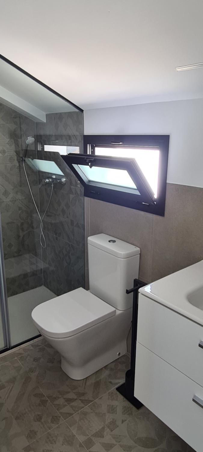 Toilet, Bathroom