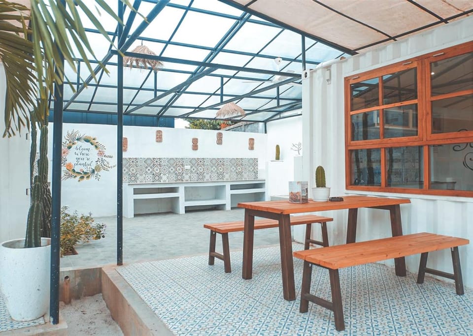 Balcony/Terrace, Dining area