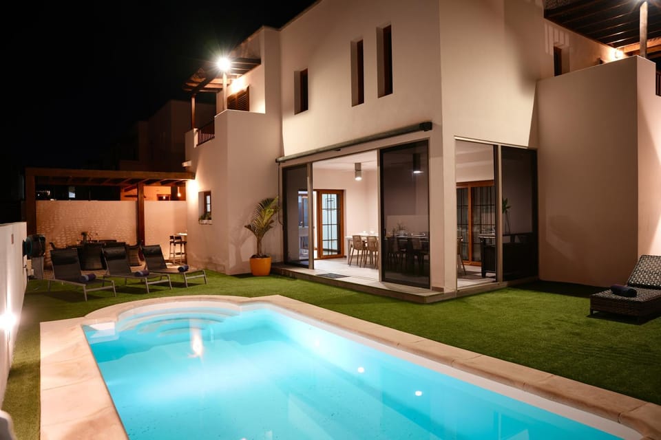 HOLYHOME VILLA CINEMA PERFECT FOR FAMILIES Villa in Isla de Lanzarote
