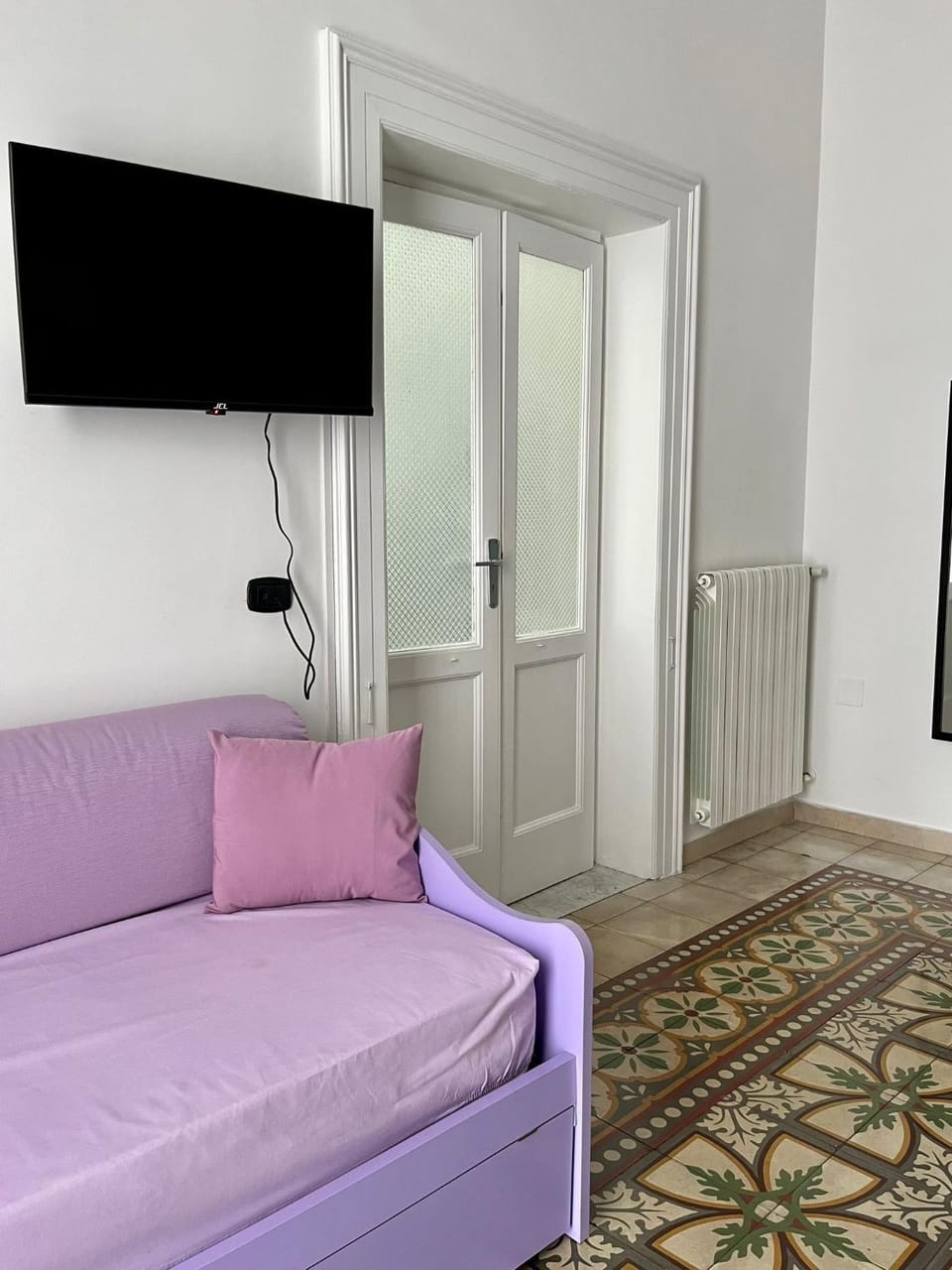 TV and multimedia, Bedroom