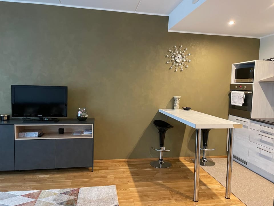 City Center Tartu mnt - FREE Parking Apartment in Tallinn