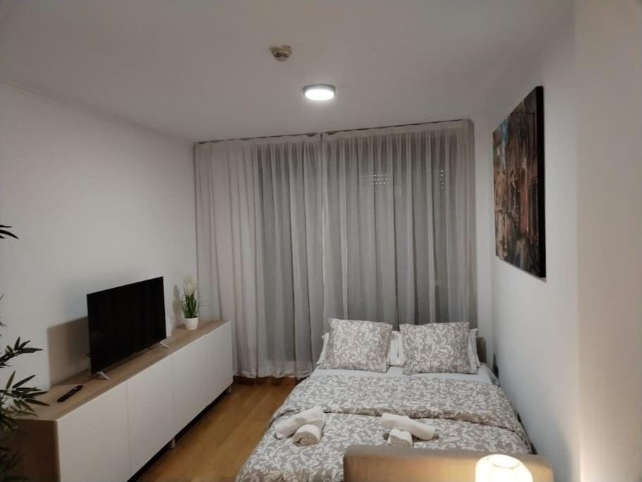 Apartamento amplio, luminoso y confortable CC Apartment in Madrid