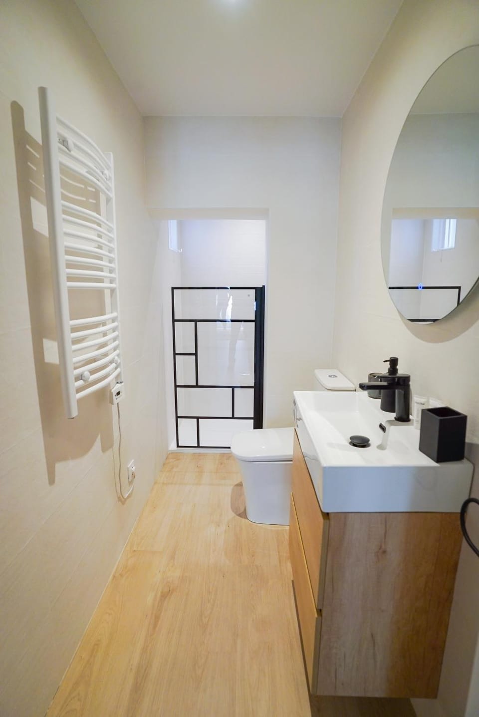 Homely Rooms Apartment in Santander