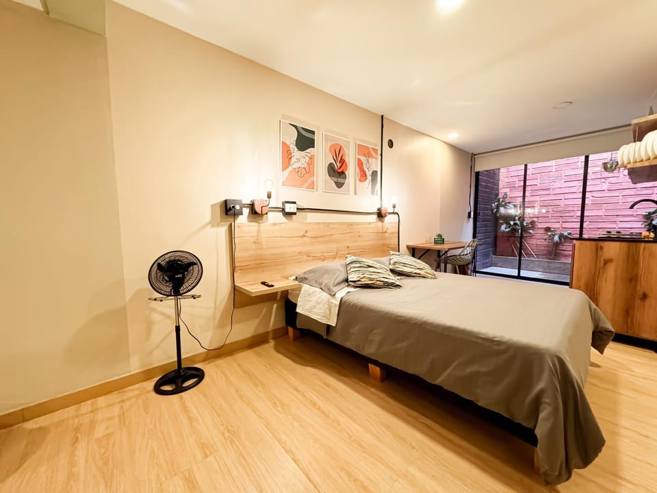 Hospedaje cerca de Plaza Mayor en Medellín NID102 By Roots Rentals Apartment in Medellin