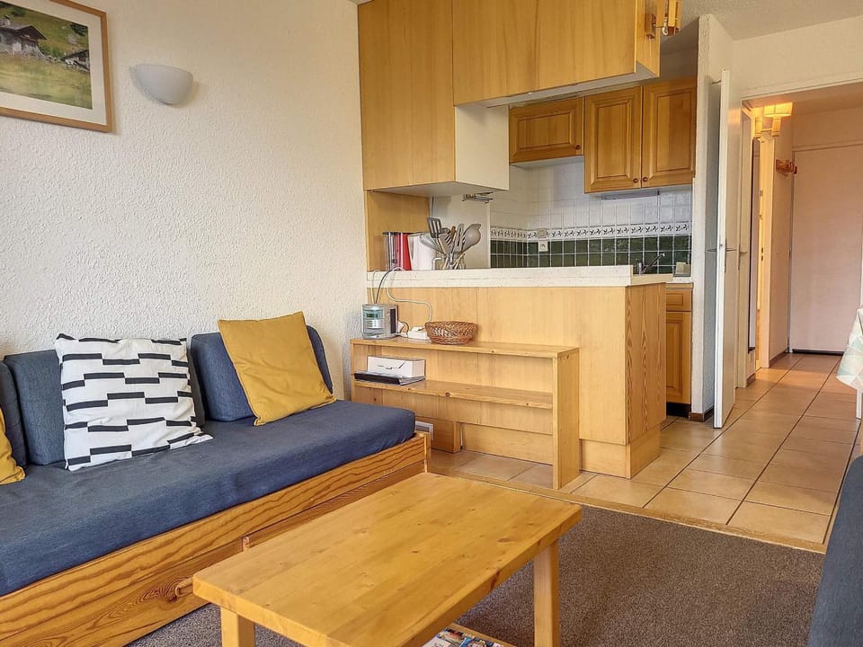Appartement Chaleureux Proche Pistes avec Balcons - FR-1-275-191 Apartment in Montvalezan