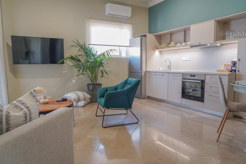 TV and multimedia, Kitchen or kitchenette, air conditioner