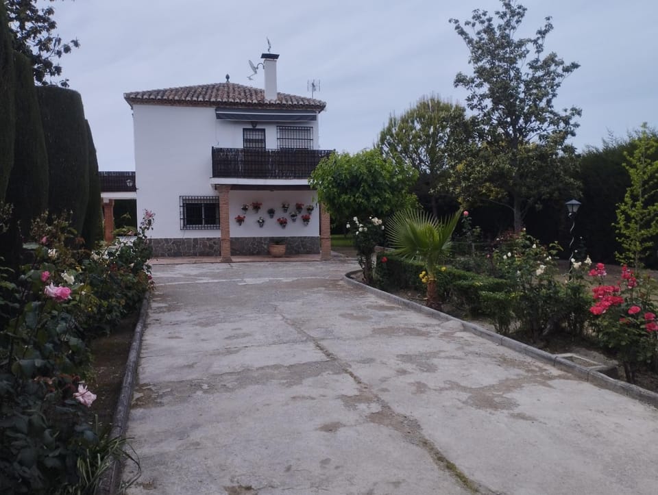 VIVIENDA RURAL HUERTA DEl MEDIO House in Granada