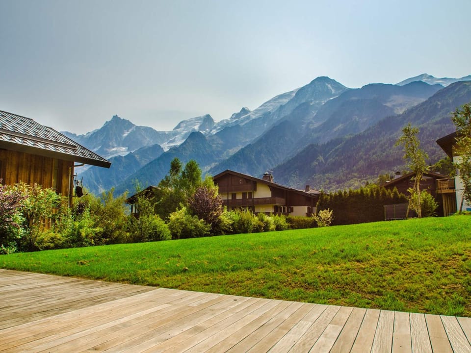 Chalet contemporain 3* proche pistes, 6 chambres pour 12 personnes - FR-1-343-179 Chalet in Les Houches