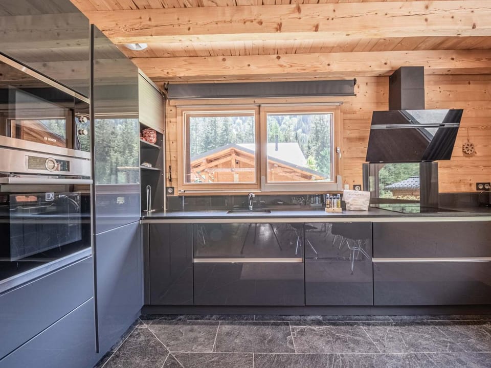 Chalet moderne 4 étoiles, 11 pers., sauna et parking - FR-1-343-180 Chalet in Chamonix