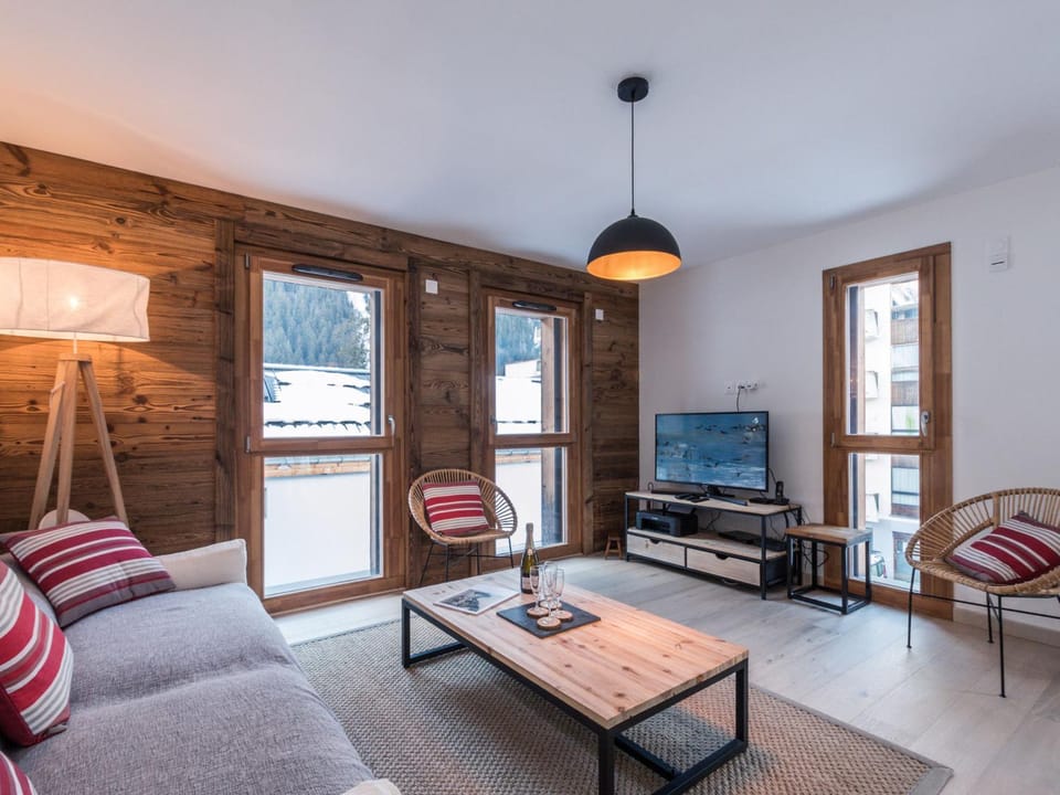 Duplex 3 étoiles pour 6 pers, Chamonix, parking privé Apartment in Chamonix