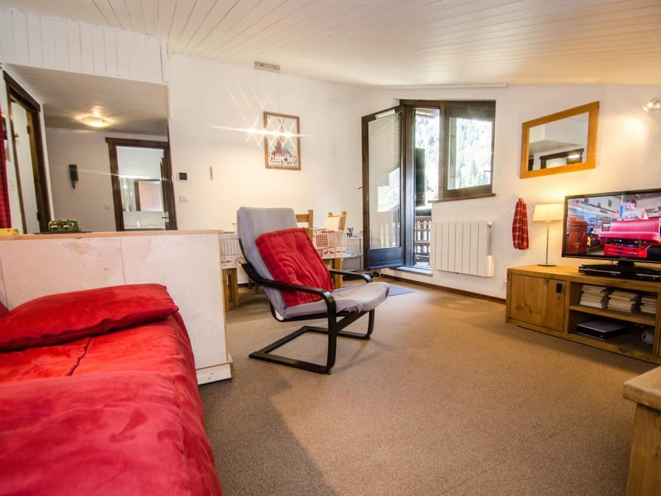 Bel appartement 4 pers avec parking et balcon à Chamonix - FR-1-343-214 Apartment in Chamonix