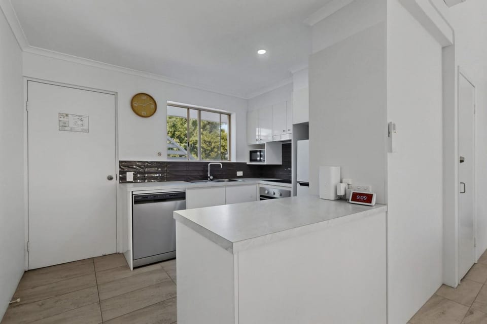 7 Pelican Beach Resort Apartment in Noosaville