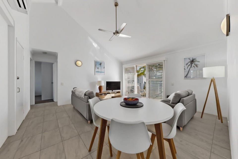 7 Pelican Beach Resort Apartment in Noosaville