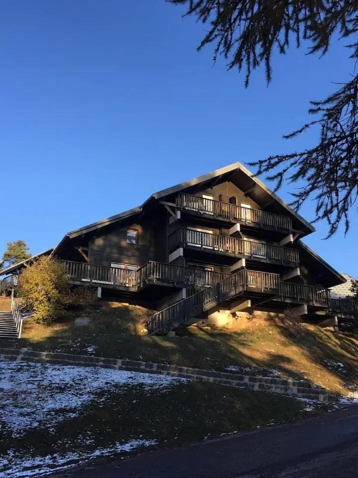 Appartement de 32m² au cœur de la Joue du Loup Apartment in Provence-Alpes-Côte d'Azur