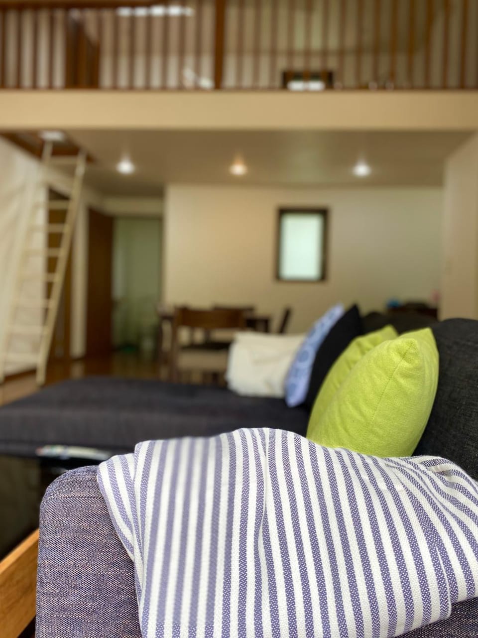 Living room, Photo of the whole room