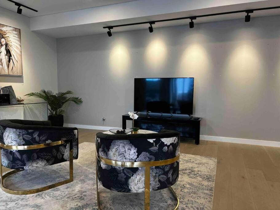 Luxury 3 Bedroom Apartment in Ryde Apartment in Sydney