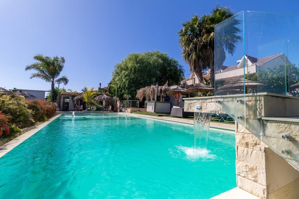 Property building, Swimming pool