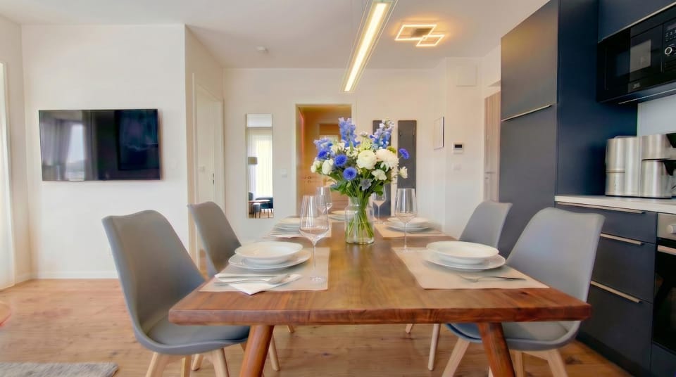Kitchen or kitchenette, Dining area, kitchen, kitchen