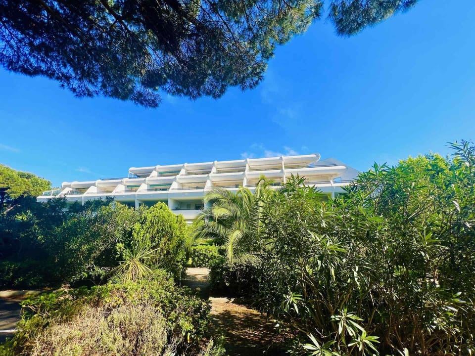 Villegiales Tee2 - En Rez de jardin dans une résidence avec piscine MAE-1154 Apartment in La Grande-Motte