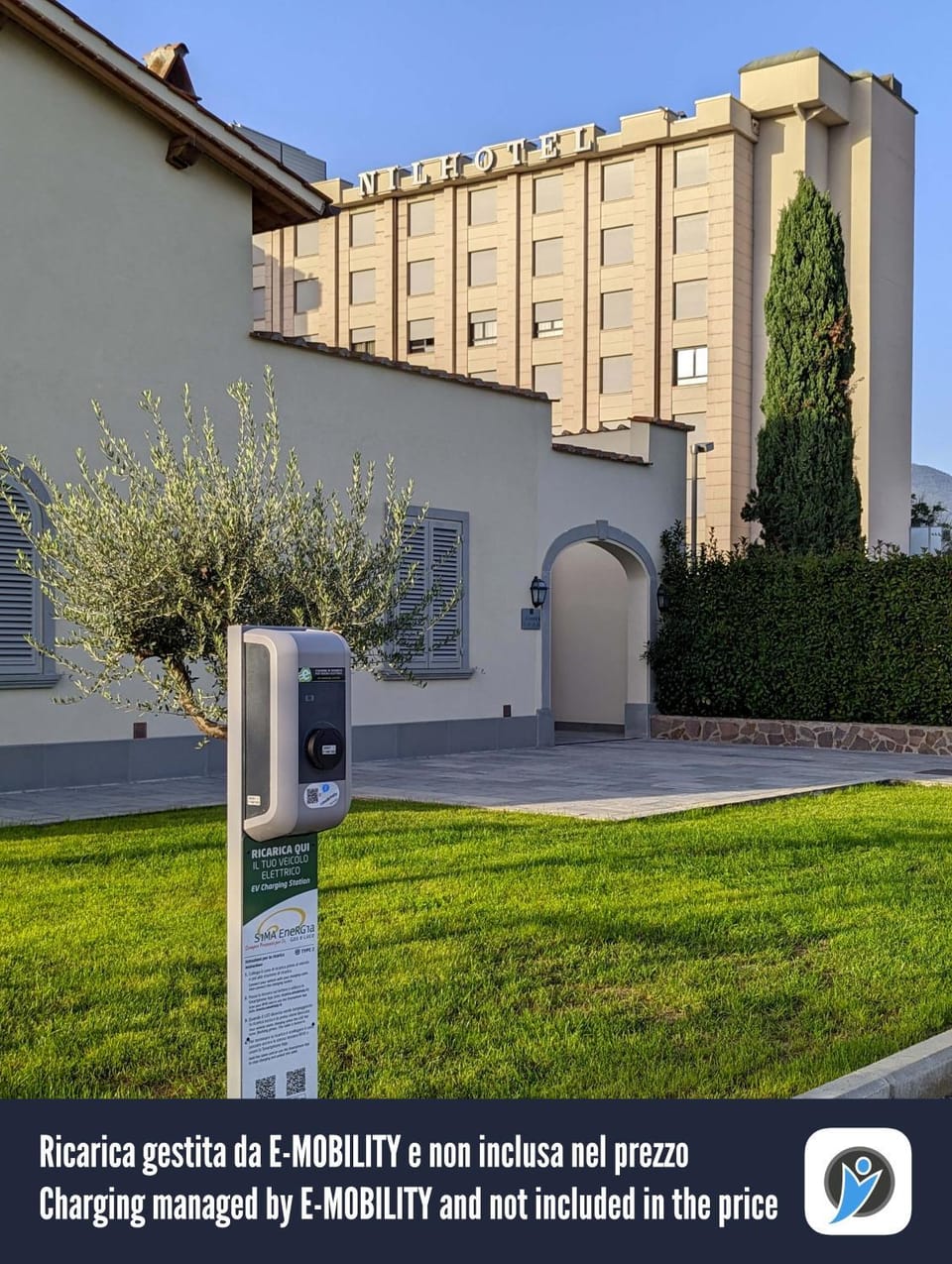 Property building, Day, Text overlay, Parking