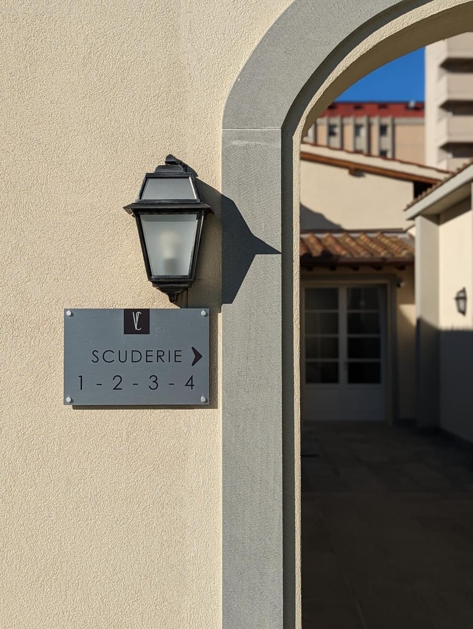 Property building, Day