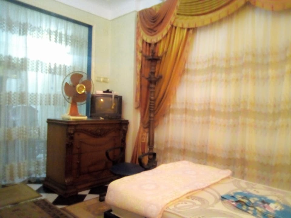 Cozy Budget Rooms Vacation rental in Alexandria