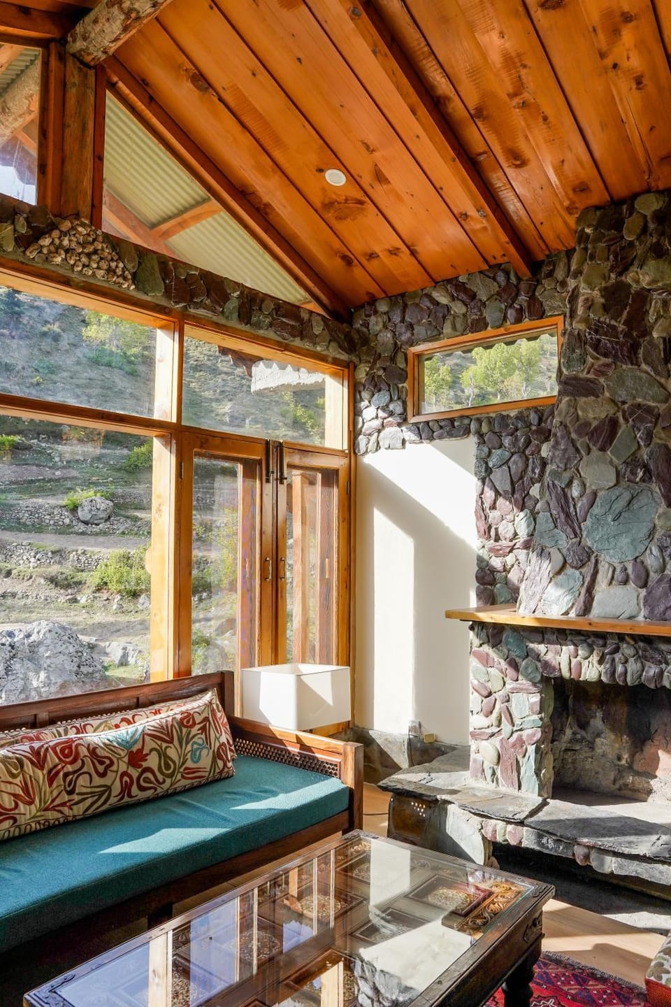 Walnut Heights By Roomy, Kalam Hotel in Pakistan