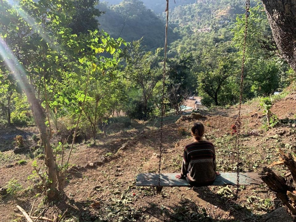 Clan BoHo - WiFi enabled mountain stay with nourishing farm to table meals Hostel in Uttarakhand