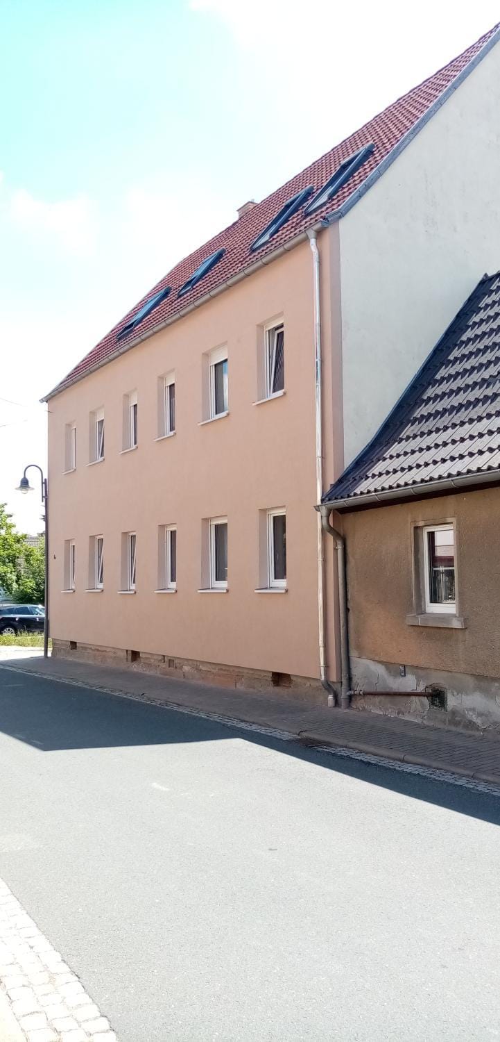 Property building, Street view