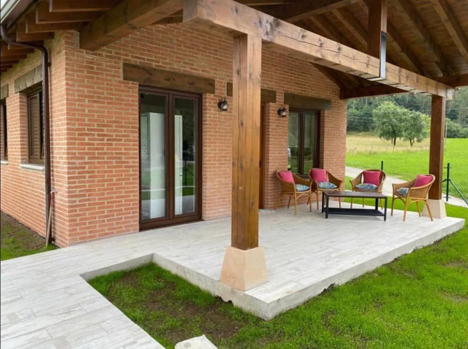 BUNGALOW LA COCINA House in Western coast of Cantabria