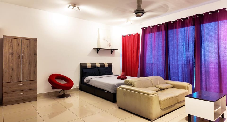 STUDIO UNIT@TREFOIL SETIA CITY Apartment in Selangor, Malaysia