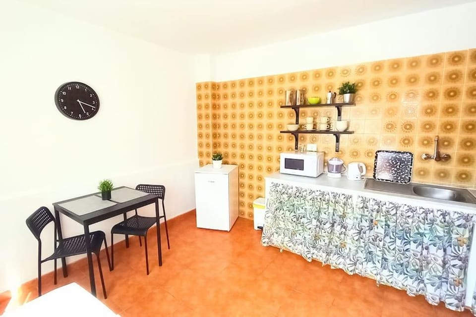 Habitación privada Dorive con baño privado Apartment in Canary Islands