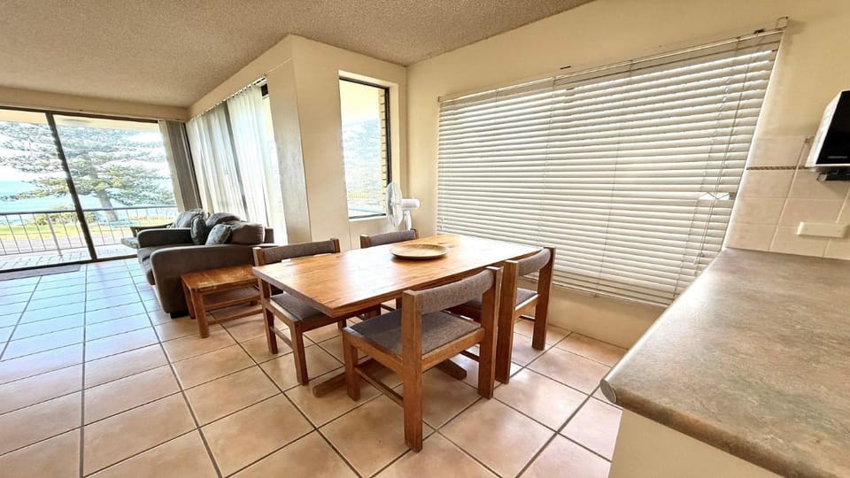 Flinders Lodge Unit 4 - Lifestyle Yamba House in Yamba