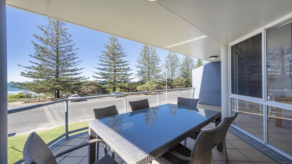 Blue Pacific 4 - Lifestyle Yamba Apartment in Yamba