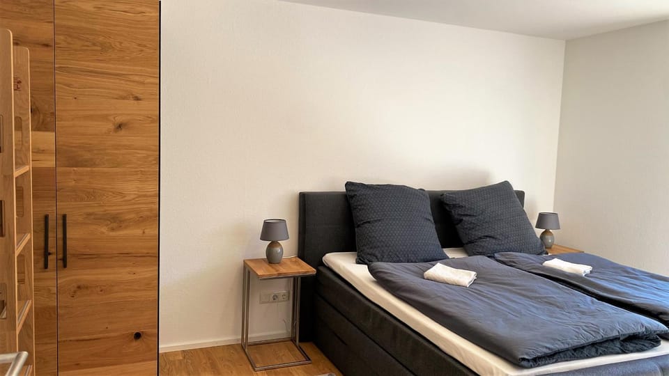 Bed, Bedroom, wardrobe