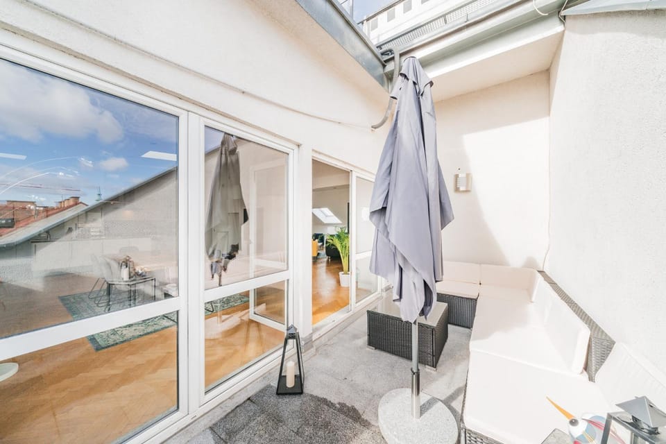 Patio, Balcony/Terrace
