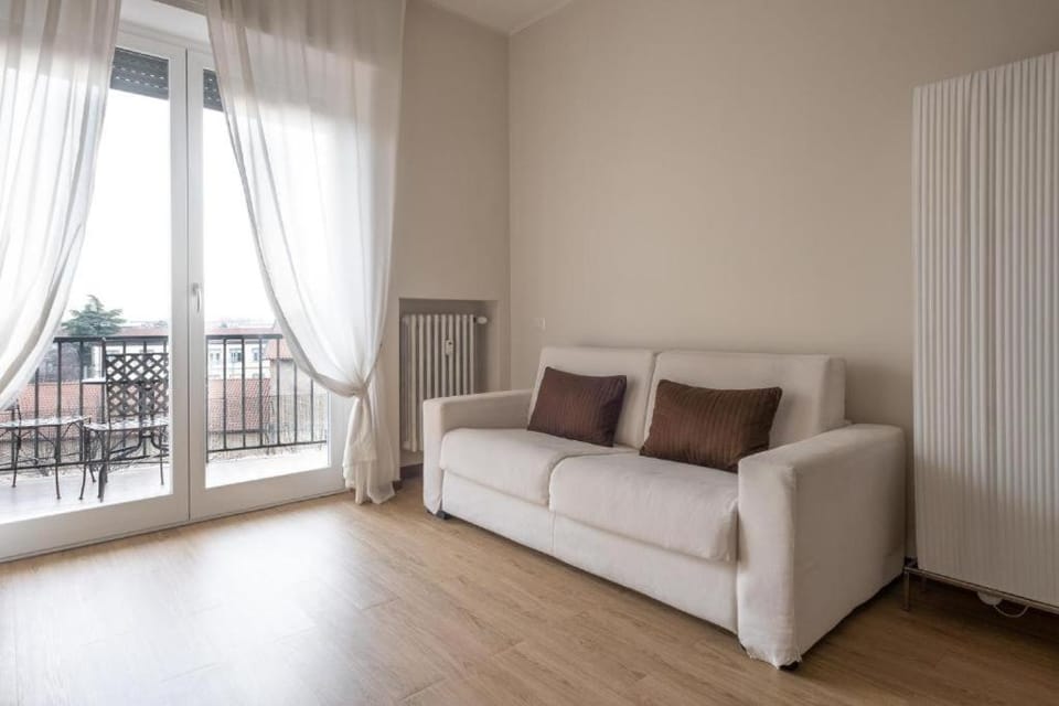 cute and cozy apartment train station Apartment in Bergamo