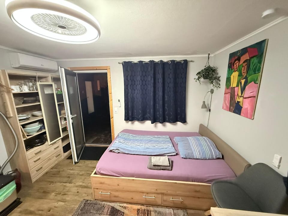 Tiny House Black Pearl Apartment in Baden-Württemberg