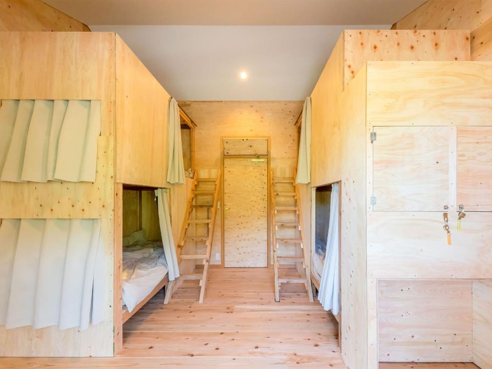 Male Only Dormitory Guest House Amami Long Beach 2 Breakfast included- Vacation STAY 64524v Bed and Breakfast in Japan