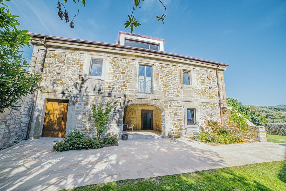 Apartamentos Boutique Aroca Apartment in Cantabria