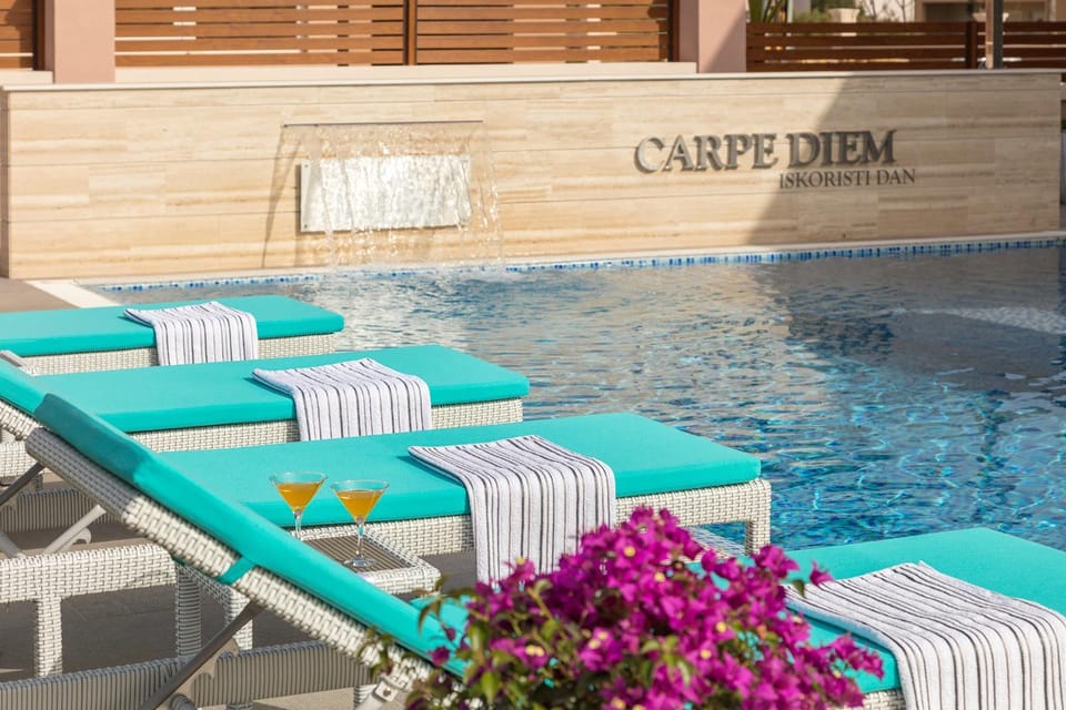 Pool view, Swimming pool, Swimming pool, sunbed