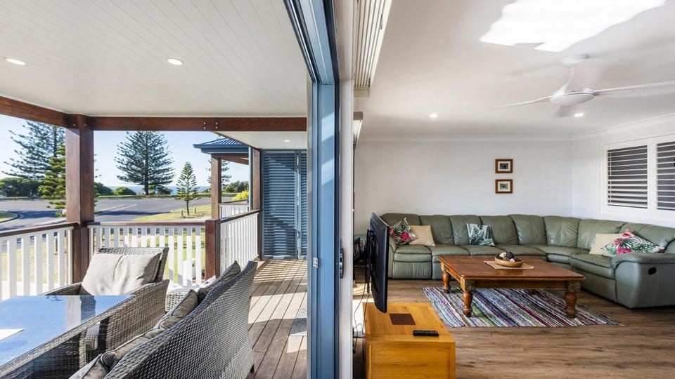 Ocean Spirit - Lifestyle Yamba House in Yamba