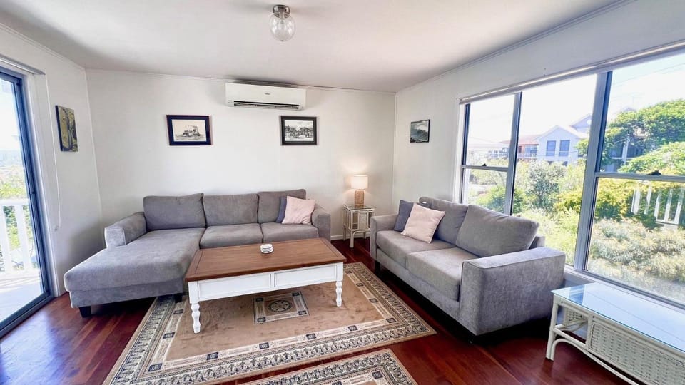 Brackley Hatch - Lifestyle Yamba House in Yamba