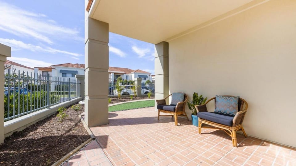 Meridian 9 - Lifestyle Yamba House in Yamba
