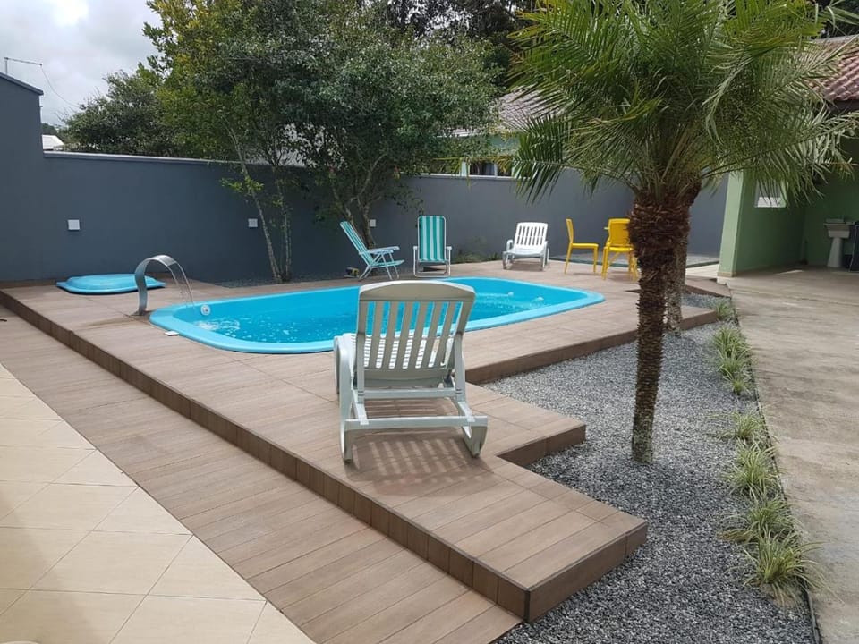 Linda casa c/Piscina, Ar e conforto próximo do Mar House in State of Santa Catarina