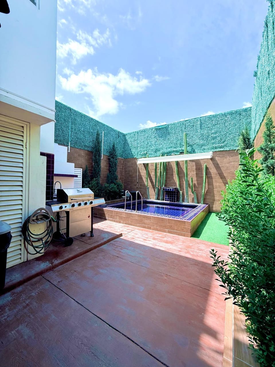 Pool view