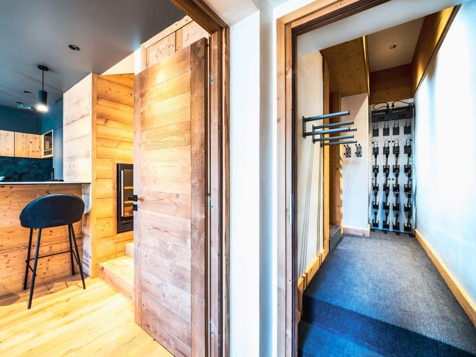 4 pièces rénové avec WIFI · Proche pistes · 8 couchages - FR-1-502-462 Apartment in Tignes